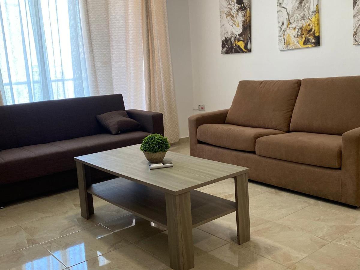 Sunrise Court Apartment Marsaskala Exterior photo