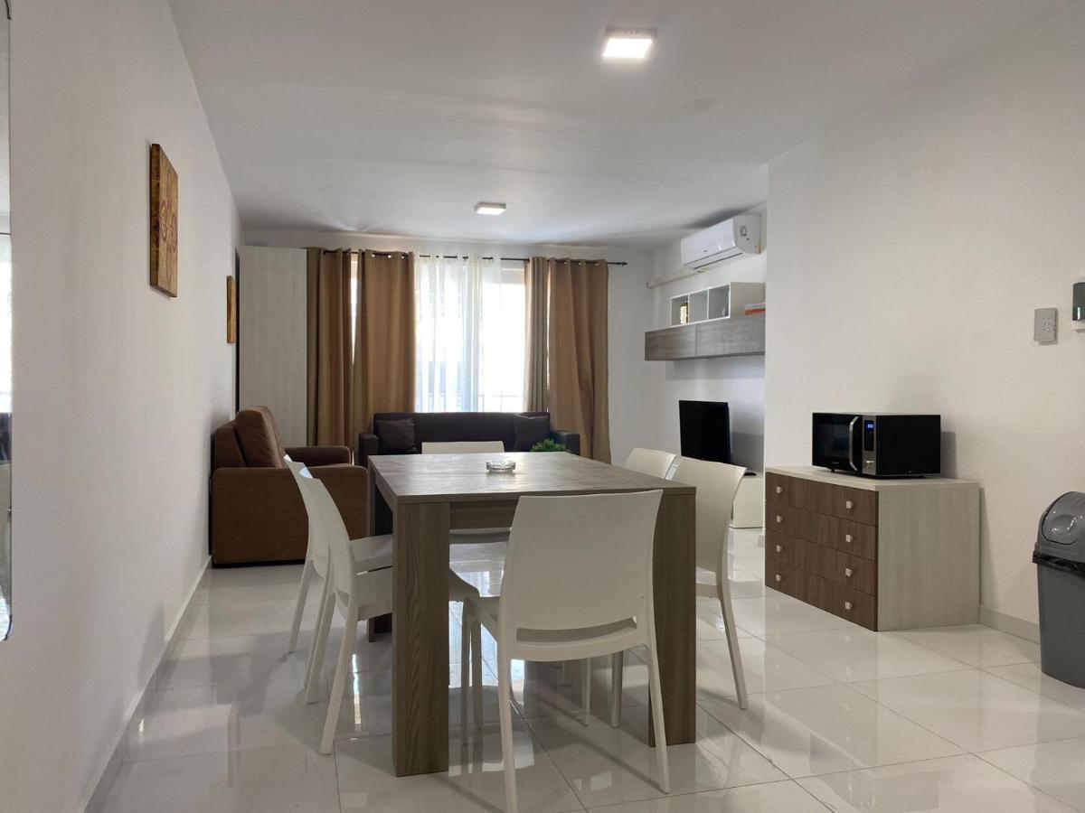 Sunrise Court Apartment Marsaskala Exterior photo