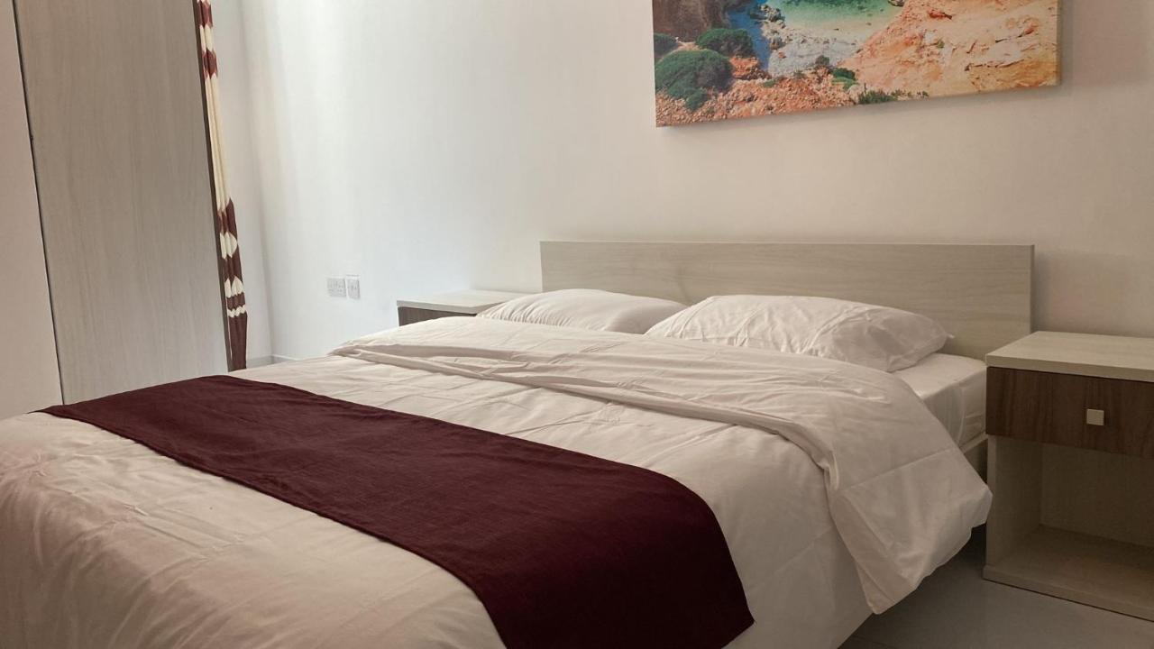 Sunrise Court Apartment Marsaskala Exterior photo